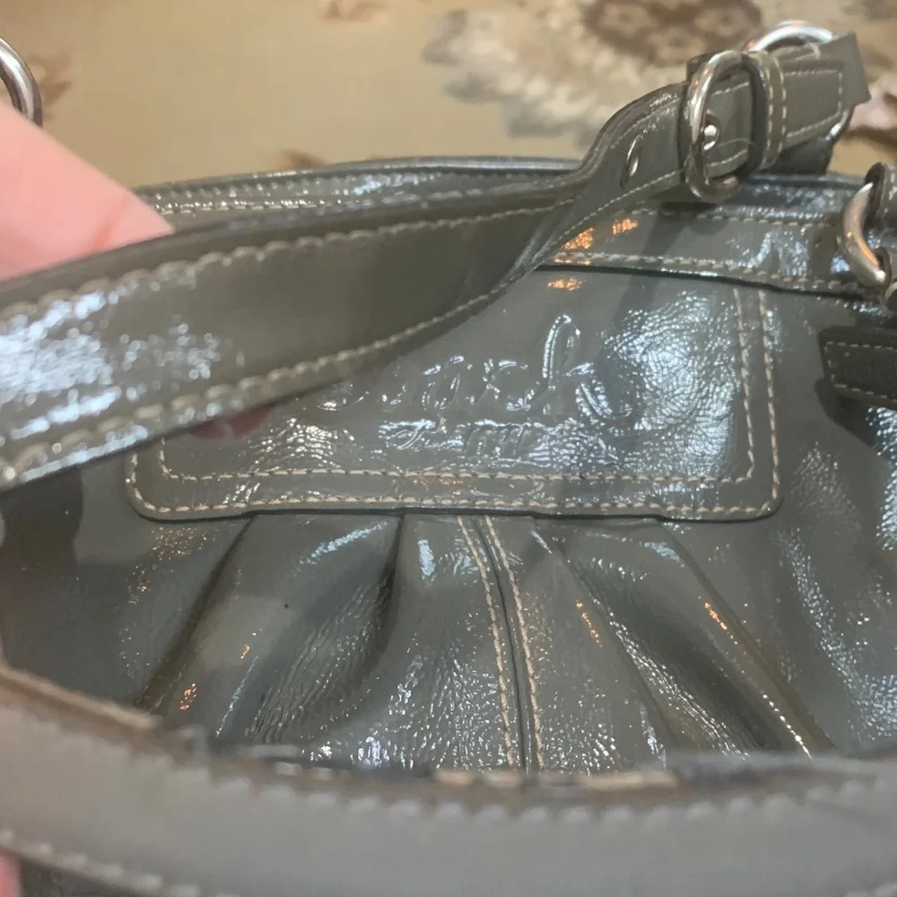 Coach Dark Olive Green Leather Shoulder Bag - Picture 4 of 9